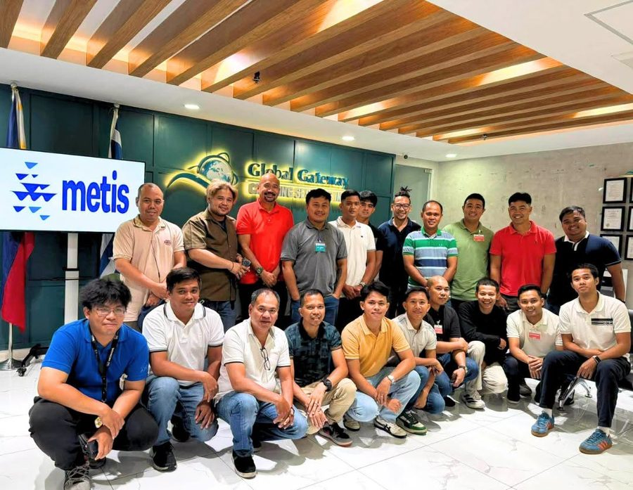 Global Gateway crew batch at the Manila office